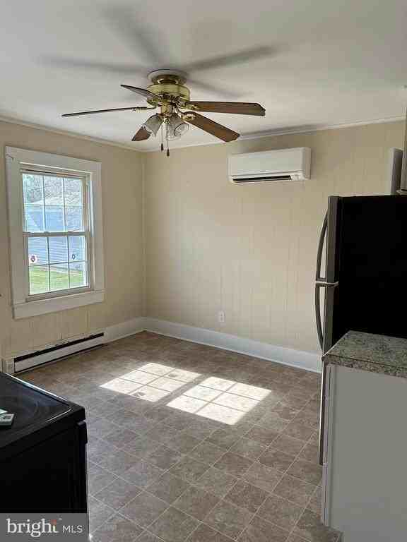1605 Apt. Charles Street - Photo 5 of 14