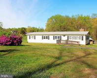 3730 Hunting Creek Rd - Photo 1 of 1