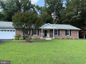 1367 Redwood Cir - Photo 1 of 1