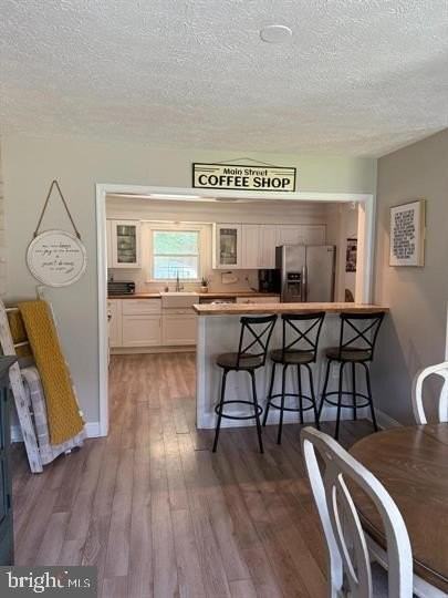 1367 Redwood Cir - Photo 3 of 17