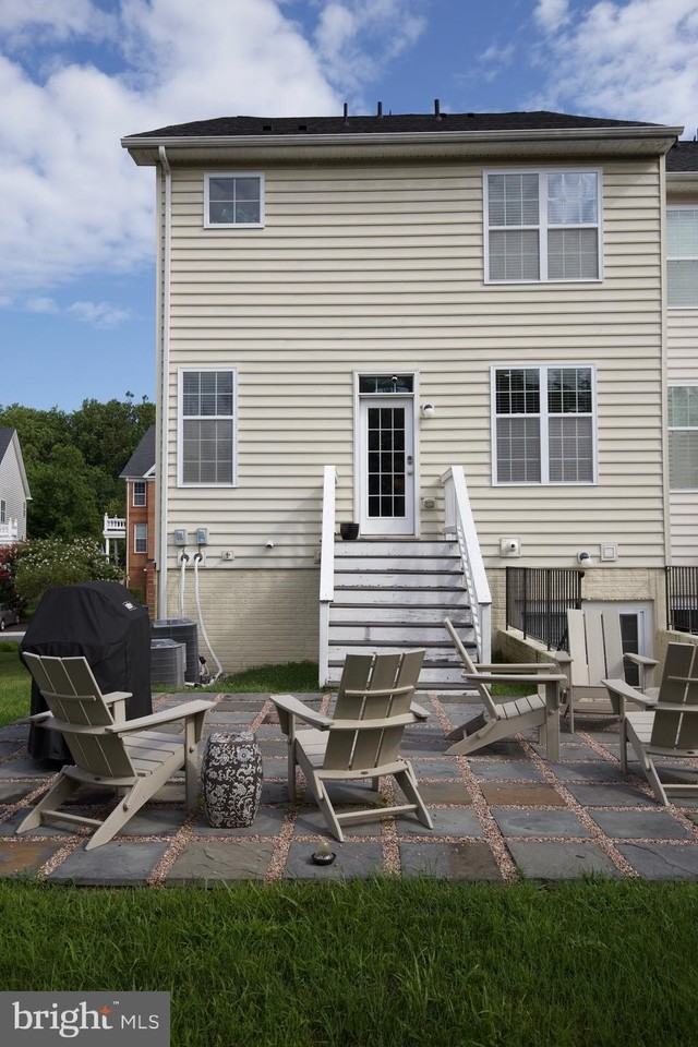 311 Spruce Pine Rd - Photo 3 of 22