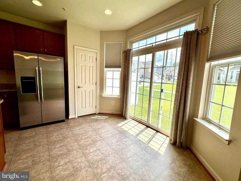 44517 Gray Wolf St - Photo 5 of 22