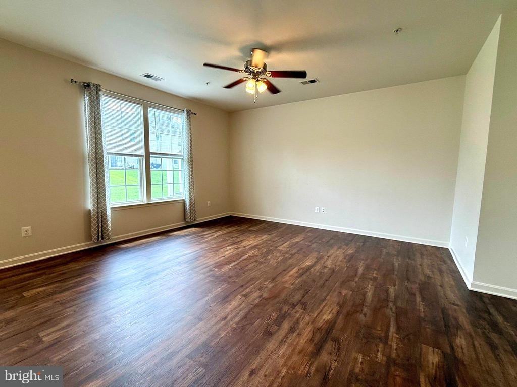 44517 Gray Wolf St - Photo 7 of 22