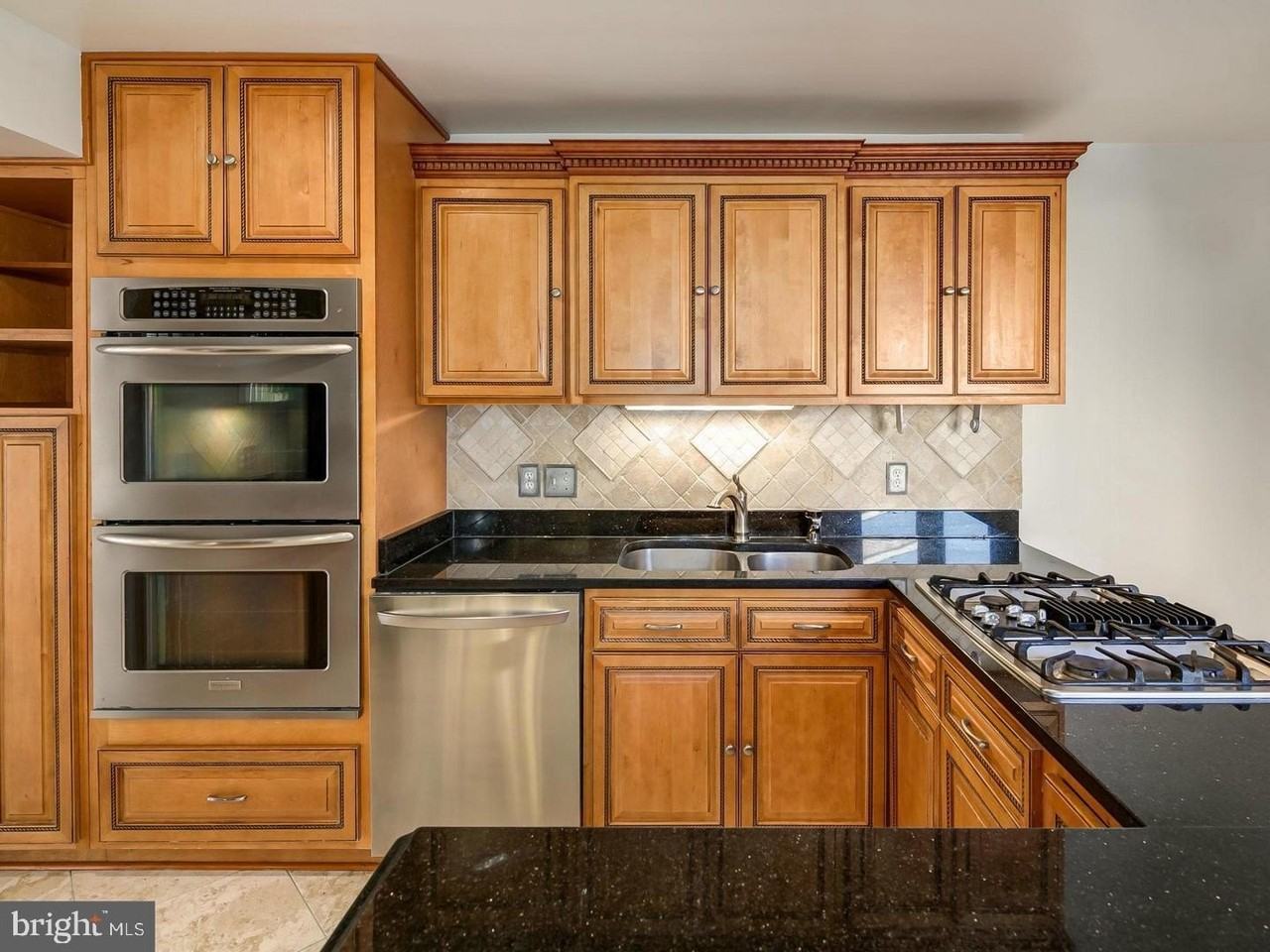 10723 Gloxinia Dr - Photo 4 of 18