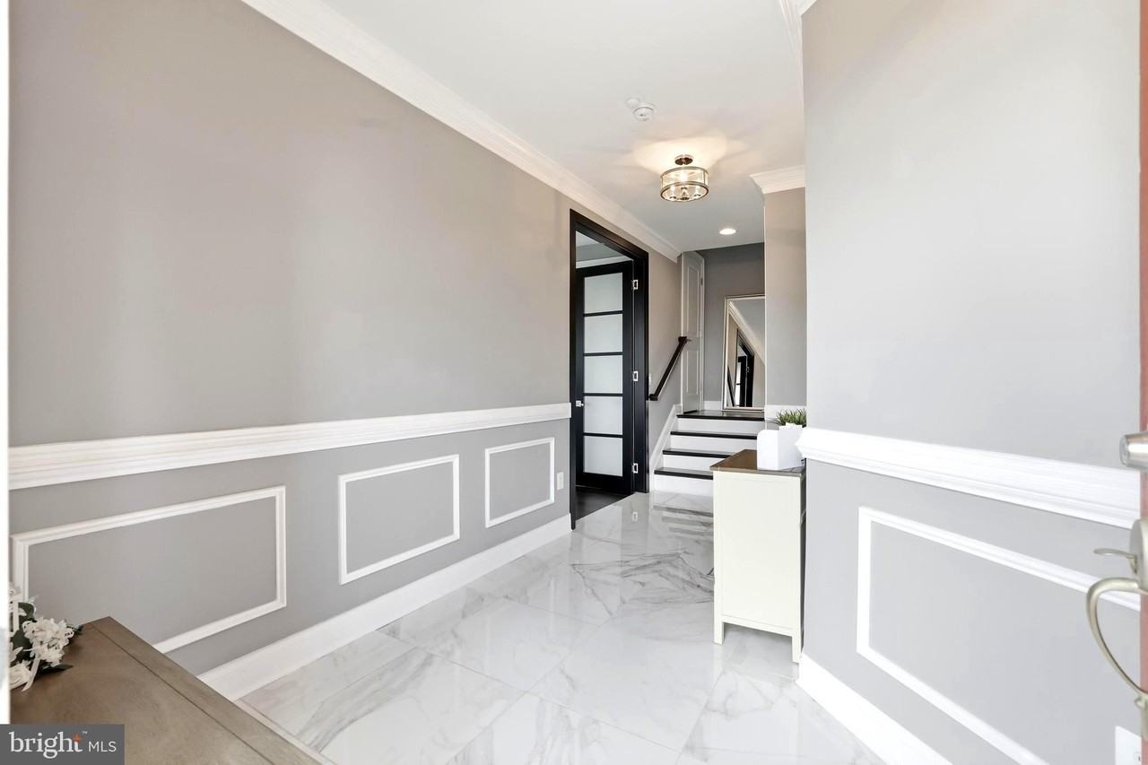 500 Riversail Ln #438 - Photo 6 of 50