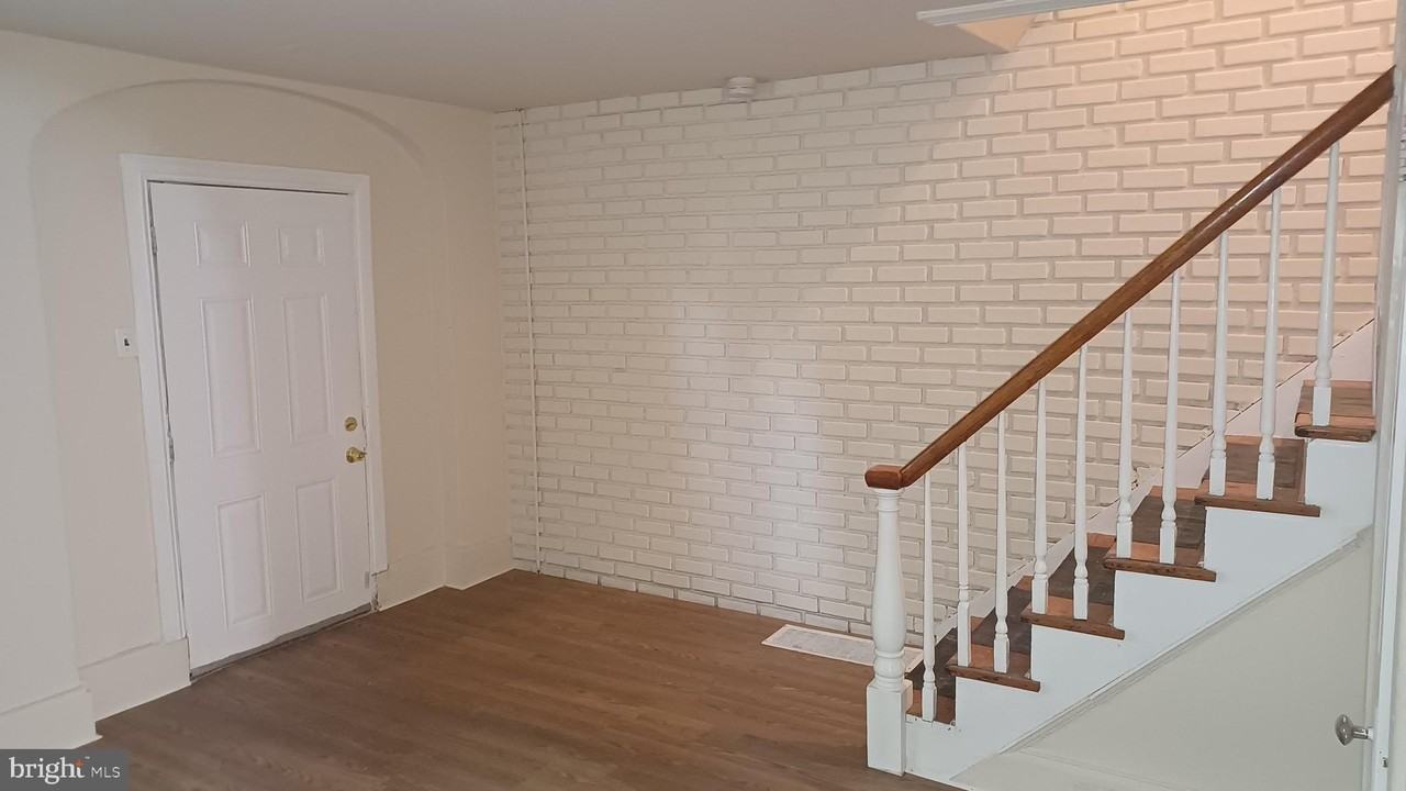 2946 Kansas Rd - Photo 2 of 18