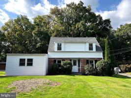 featured image of 745 Yardville Hamilton Squ Rd #2ndFL