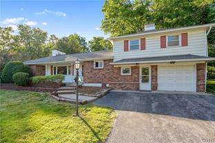 6555 Woodchuck Hill Rd - Photo 1 of 1