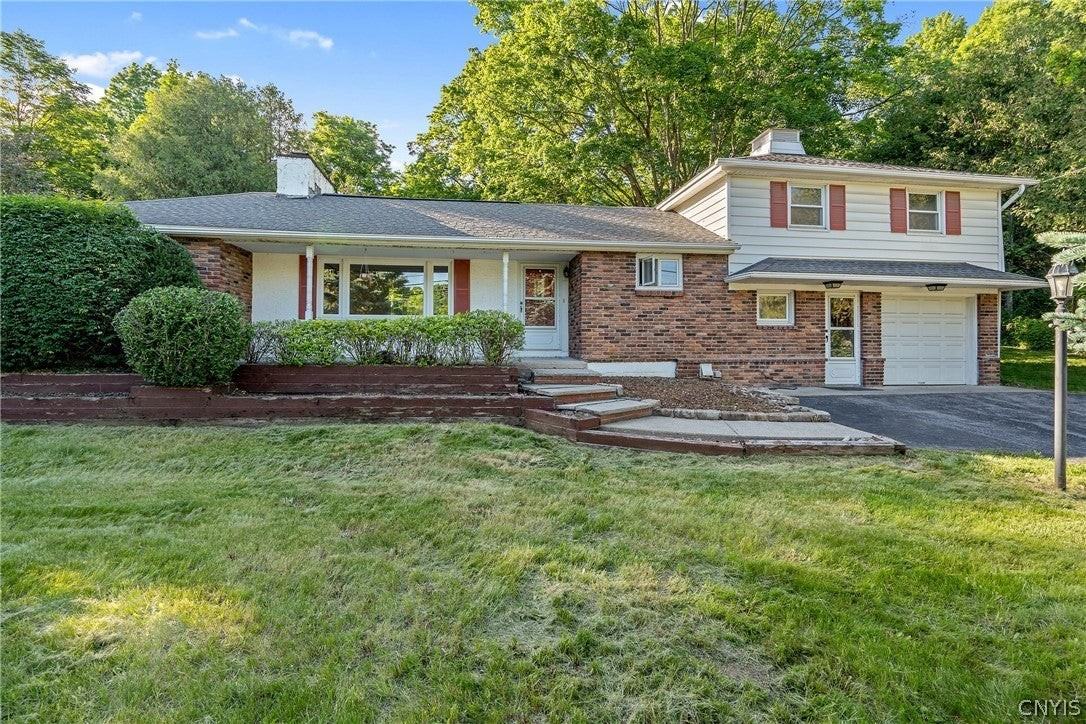 6555 Woodchuck Hill Rd - Photo 2 of 48