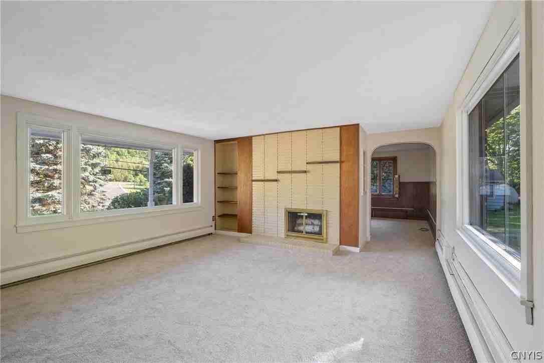 6555 Woodchuck Hill Rd - Photo 5 of 48