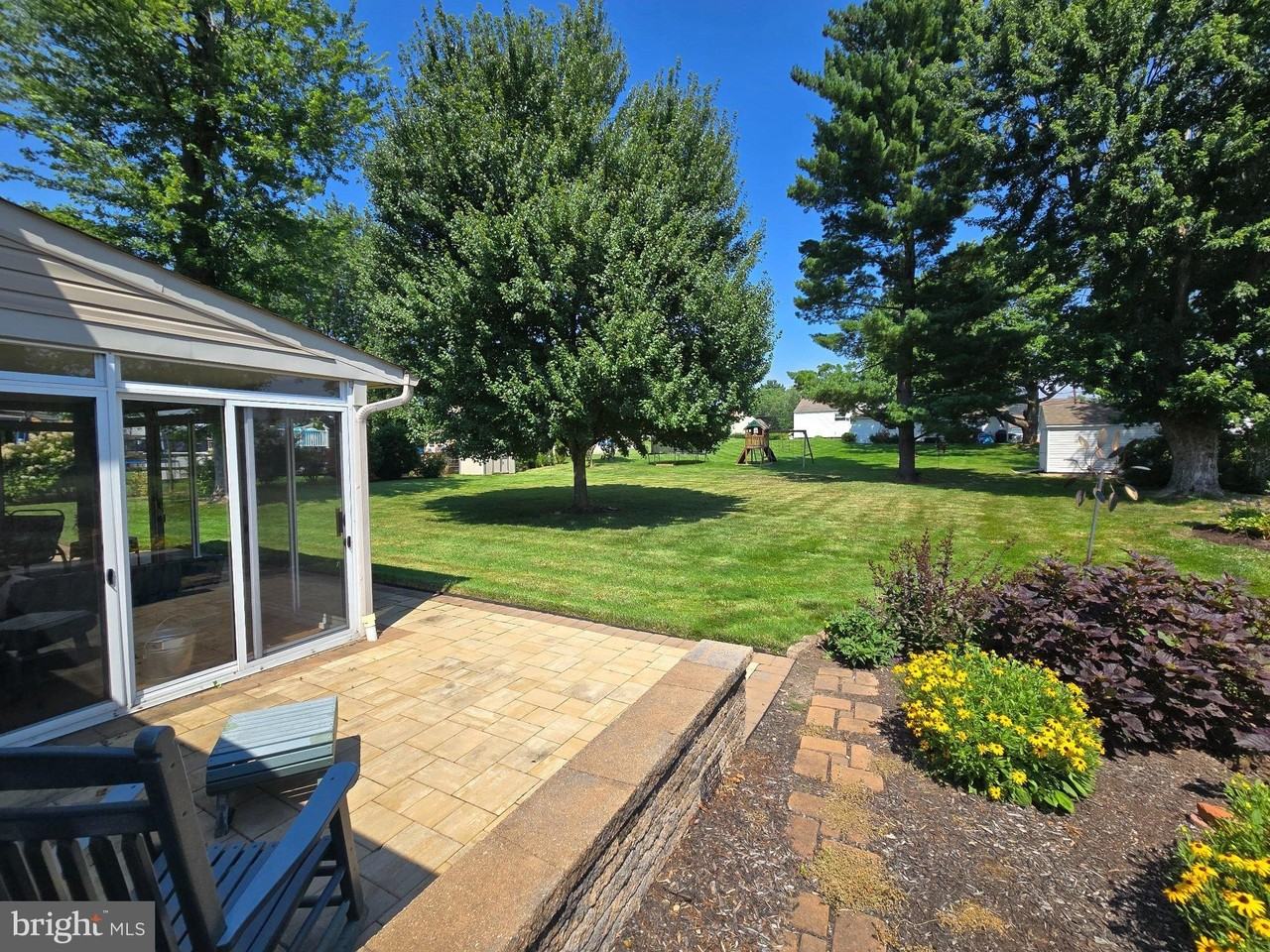 425 Silver Ave - Photo 6 of 27