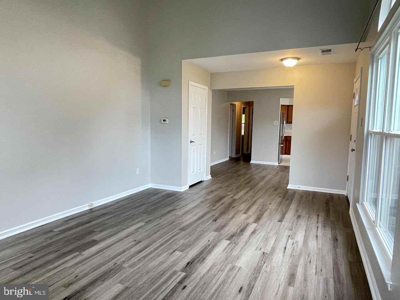 294 Woods Edge Pl - Photo 6 of 30