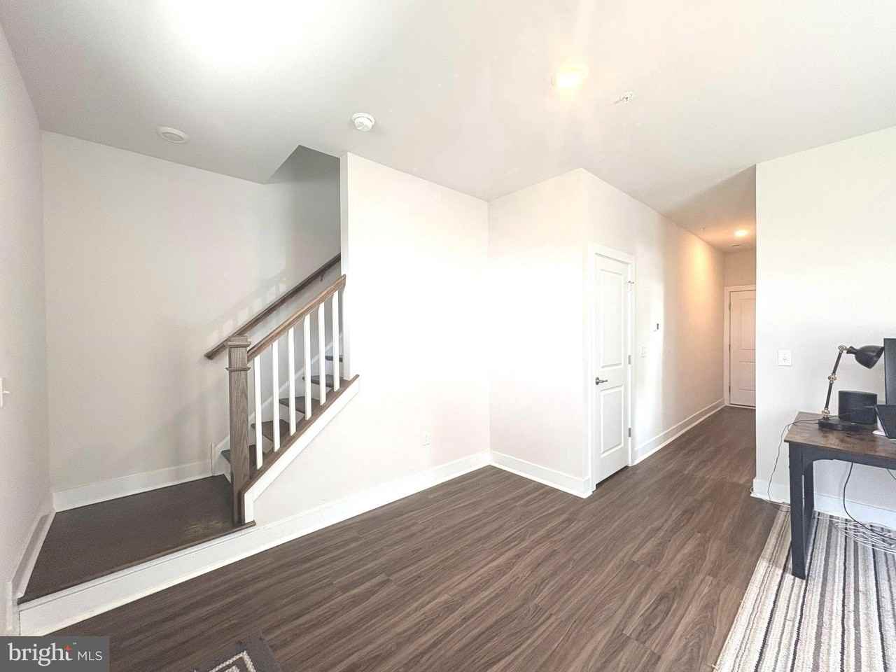 135 Annapolis St - Photo 3 of 16