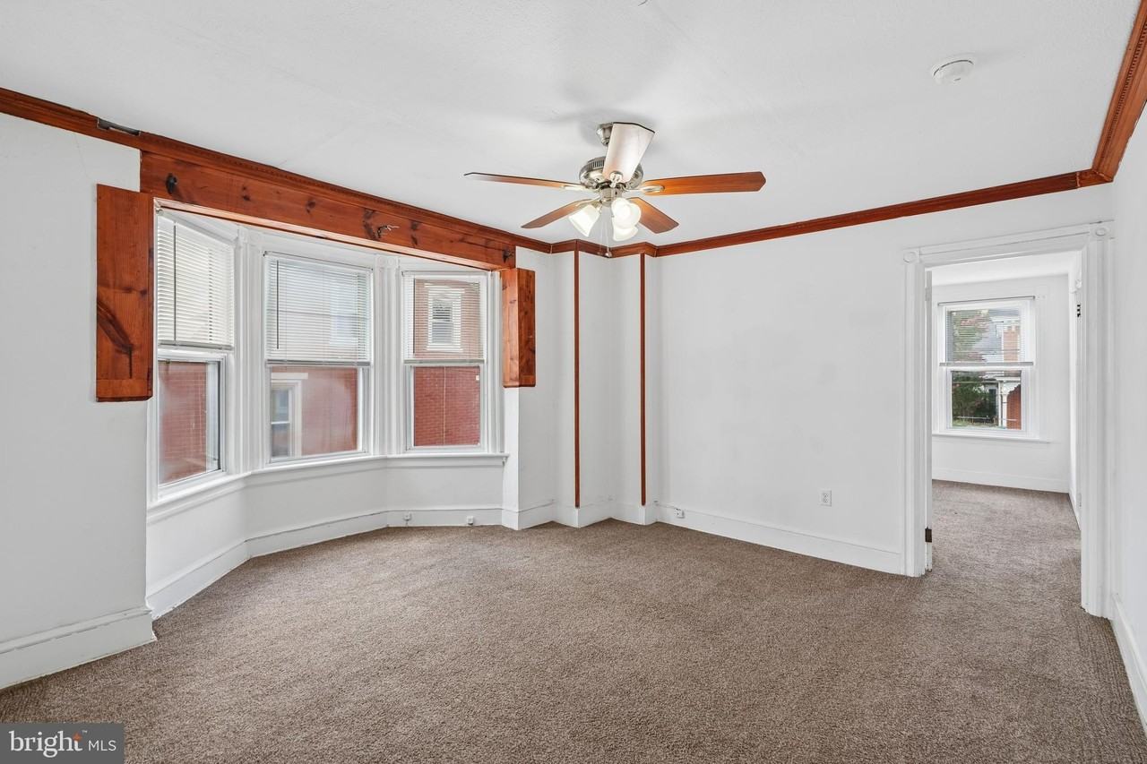 312 Washington Ave - Photo 5 of 25