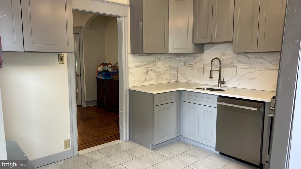 228 Copley Rd - Photo 6 of 19