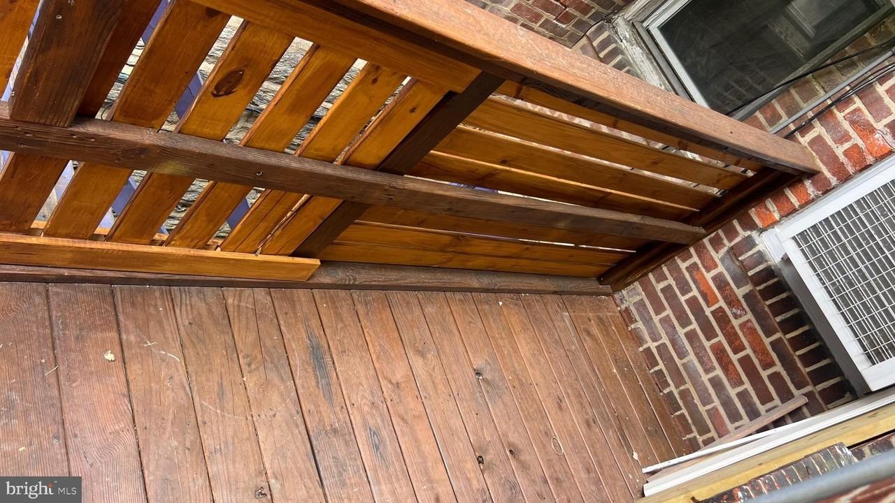 228 Copley Rd - Photo 7 of 19