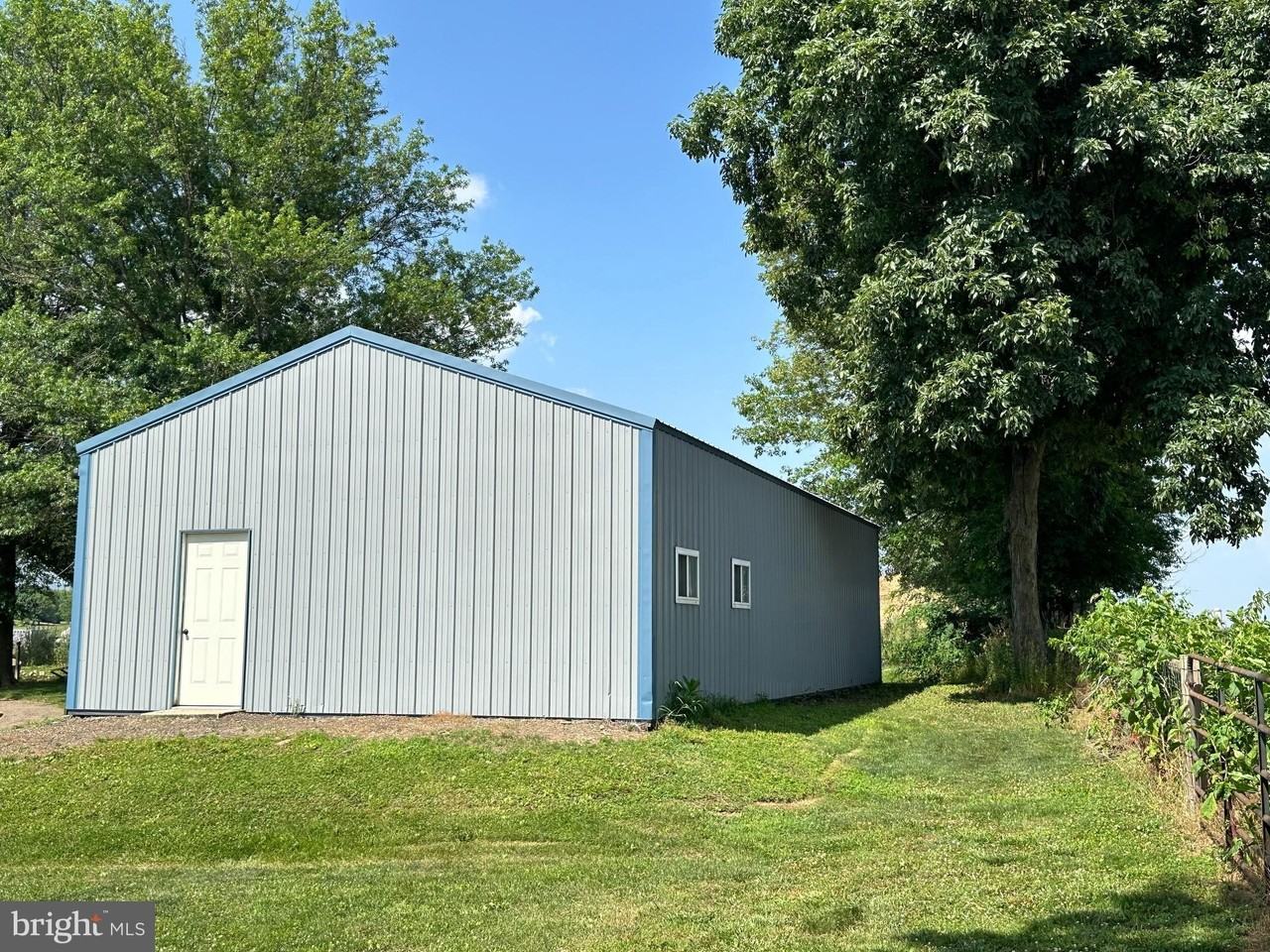 10080 Church Hill Rd #B - Photo 3 of 17