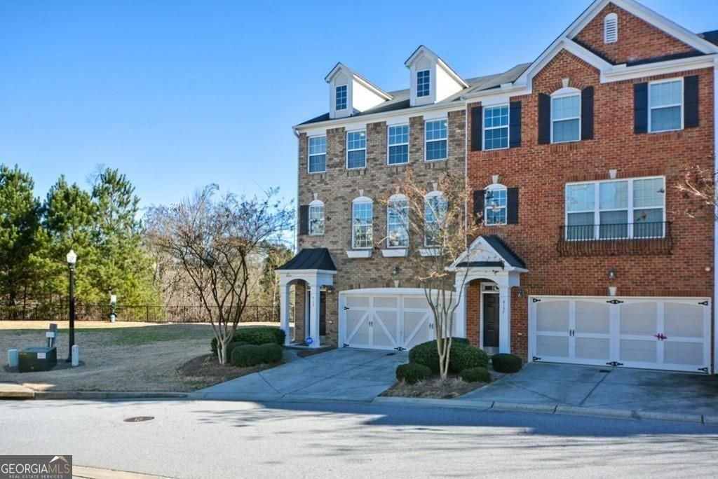 6135 Indian Wood Cir Se