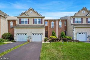 featured image of 390 Auburn Ct