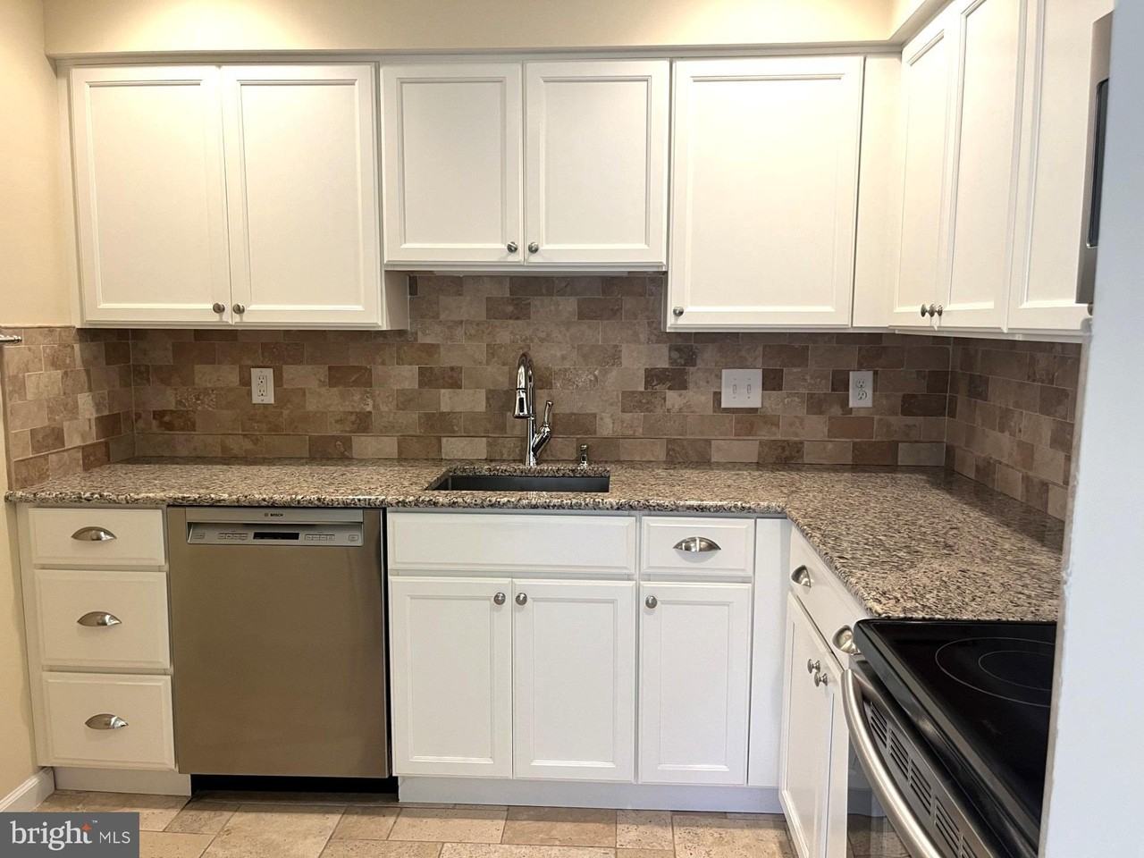 2407 Noras Ct #2407 - Photo 4 of 17