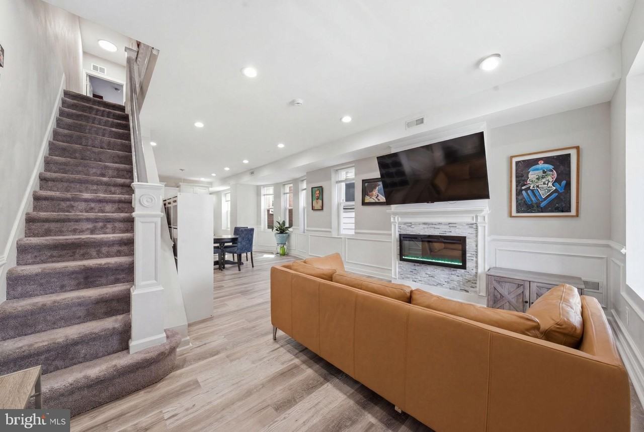 6114 Ross St - Photo 3 of 31