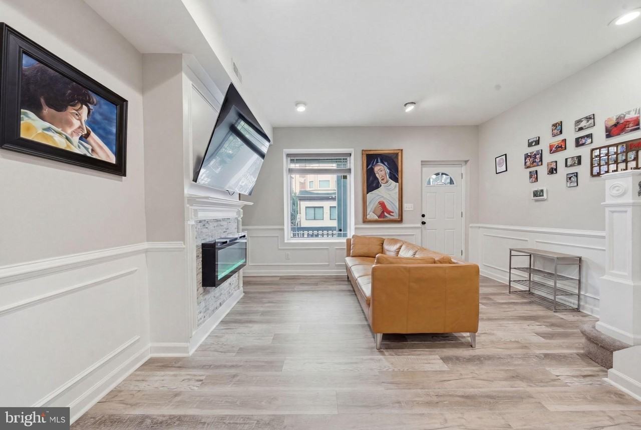 6114 Ross St - Photo 4 of 31