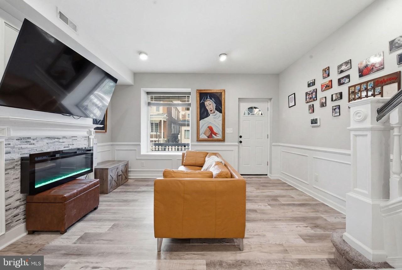 6114 Ross St - Photo 5 of 31