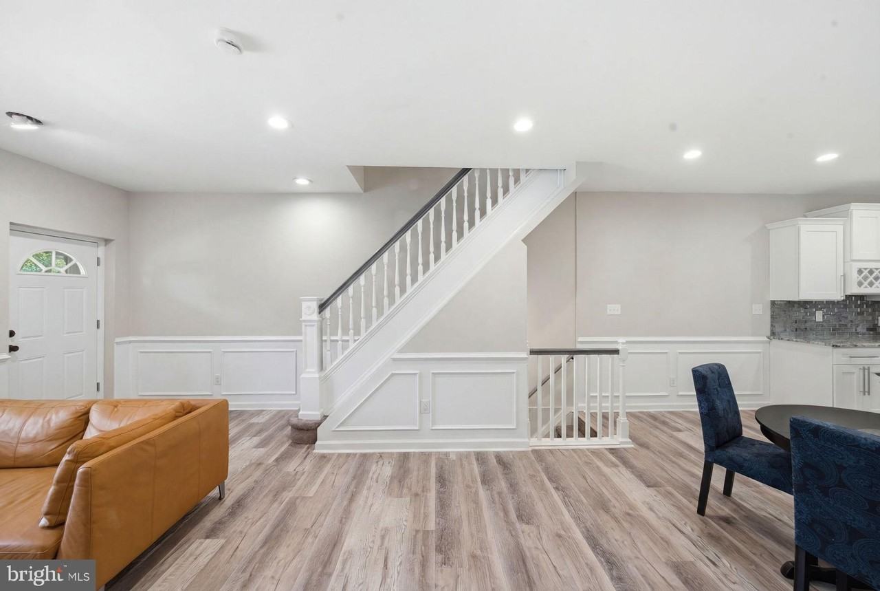 6114 Ross St - Photo 7 of 31