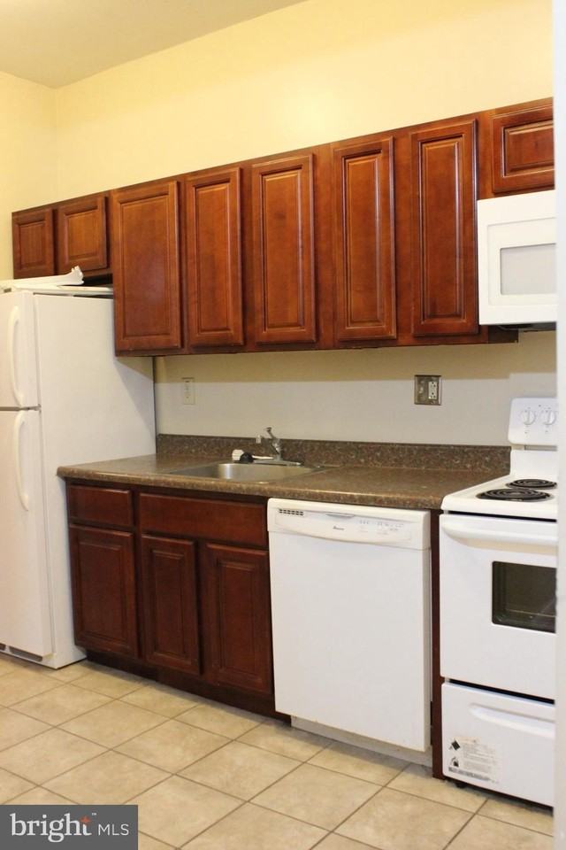 436 N 32nd St #2 - Photo 2 of 12