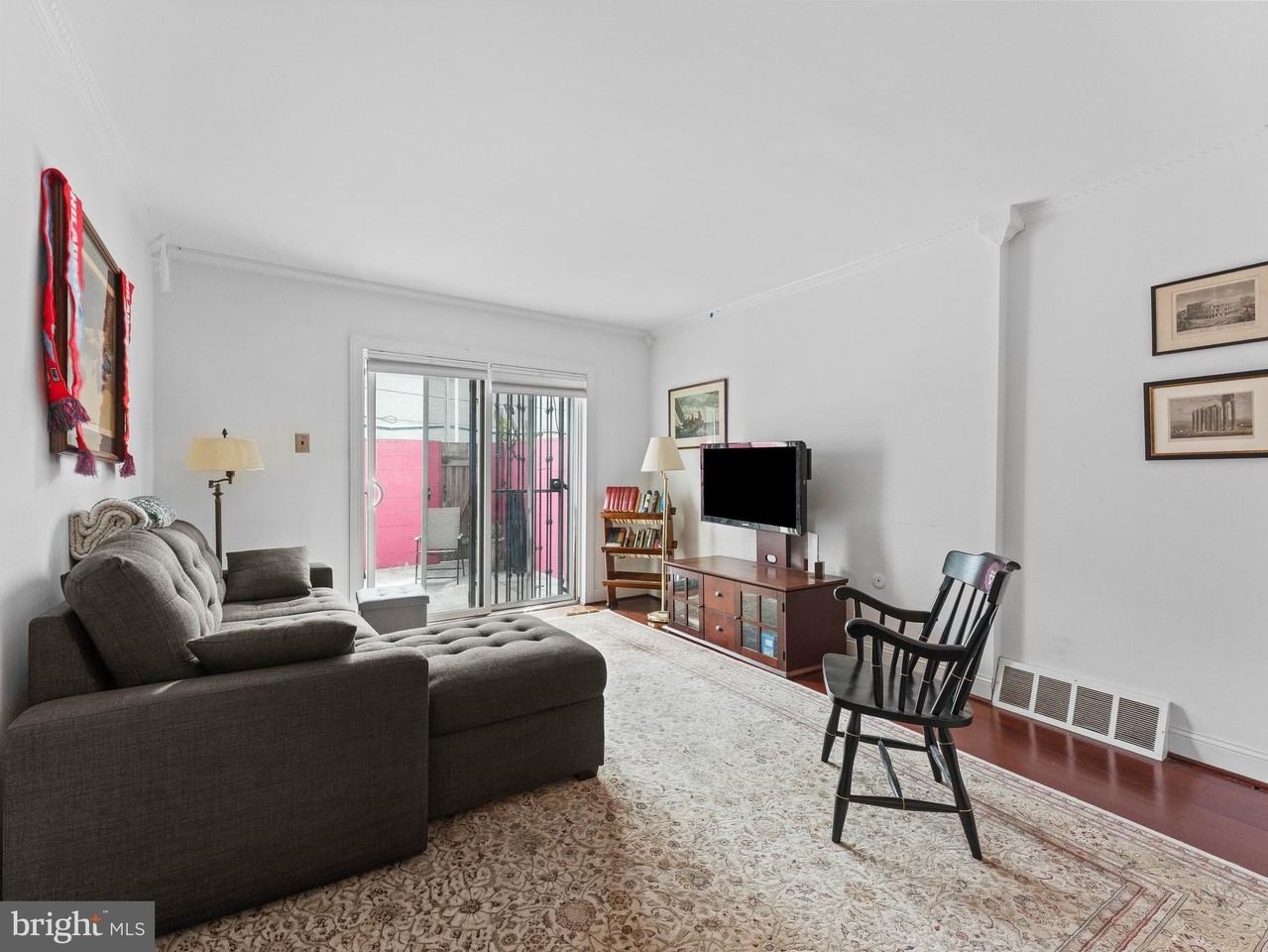1422 Montrose St - Photo 6 of 18
