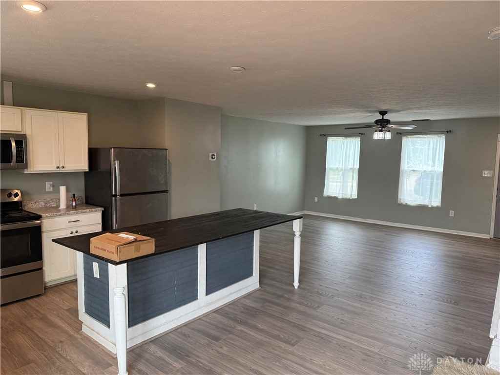 1199 Prem Pl - Photo 5 of 23