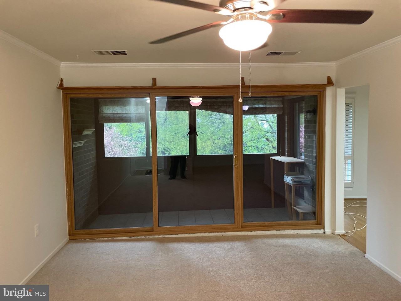 565 Florida Ave #203 - Photo 5 of 21