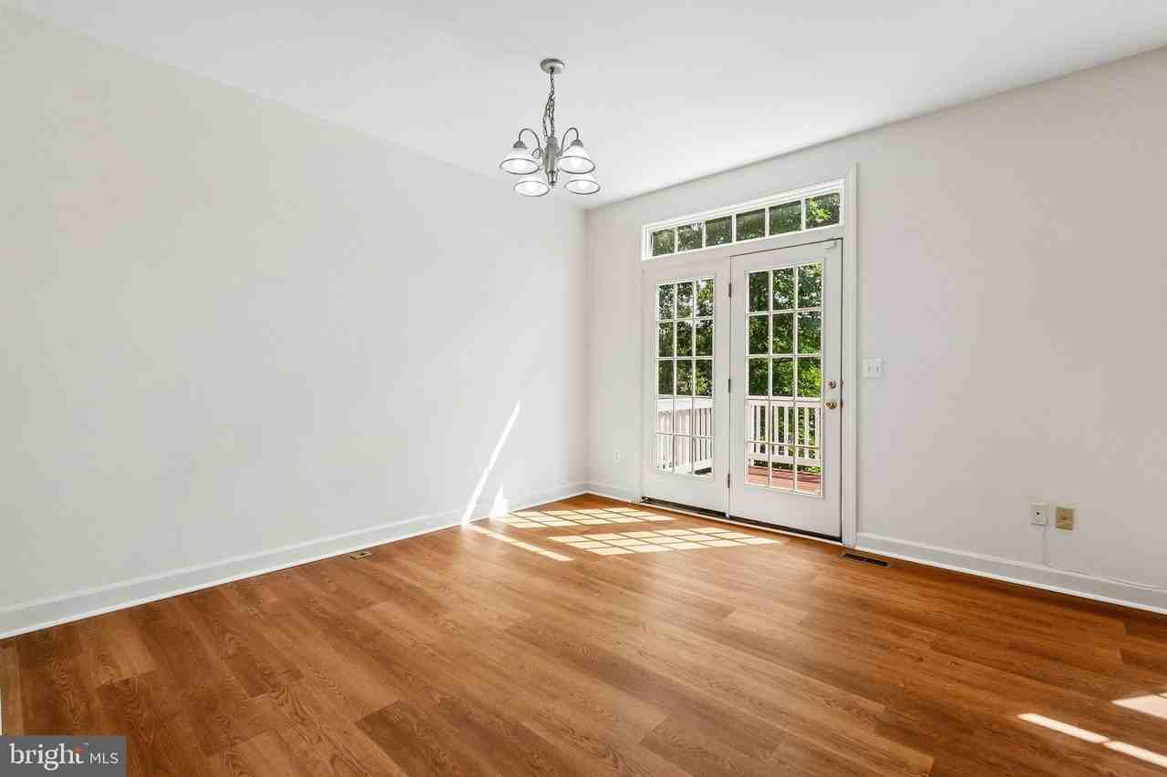 8082 Samuel Wallis St - Photo 2 of 18