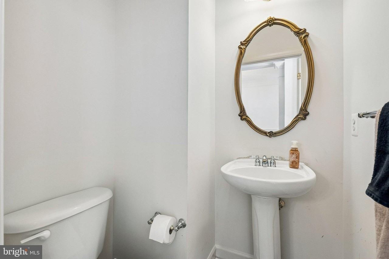 8082 Samuel Wallis St - Photo 6 of 18