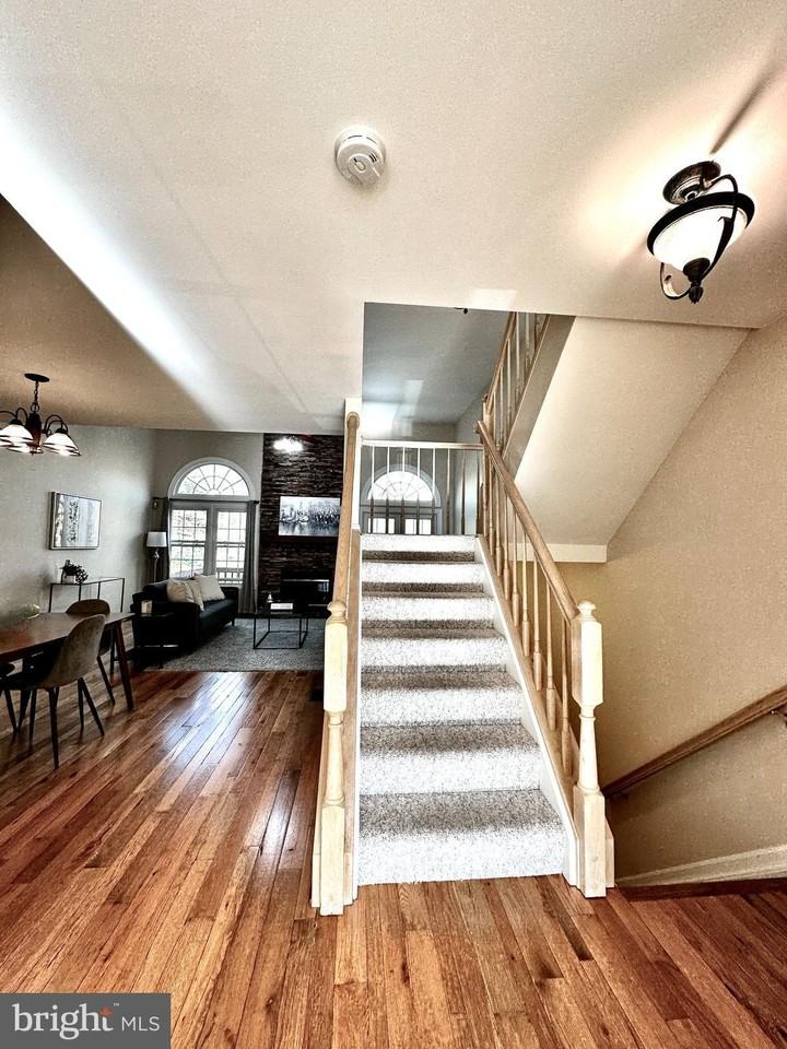 7027 Chesley Search Way - Photo 6 of 15