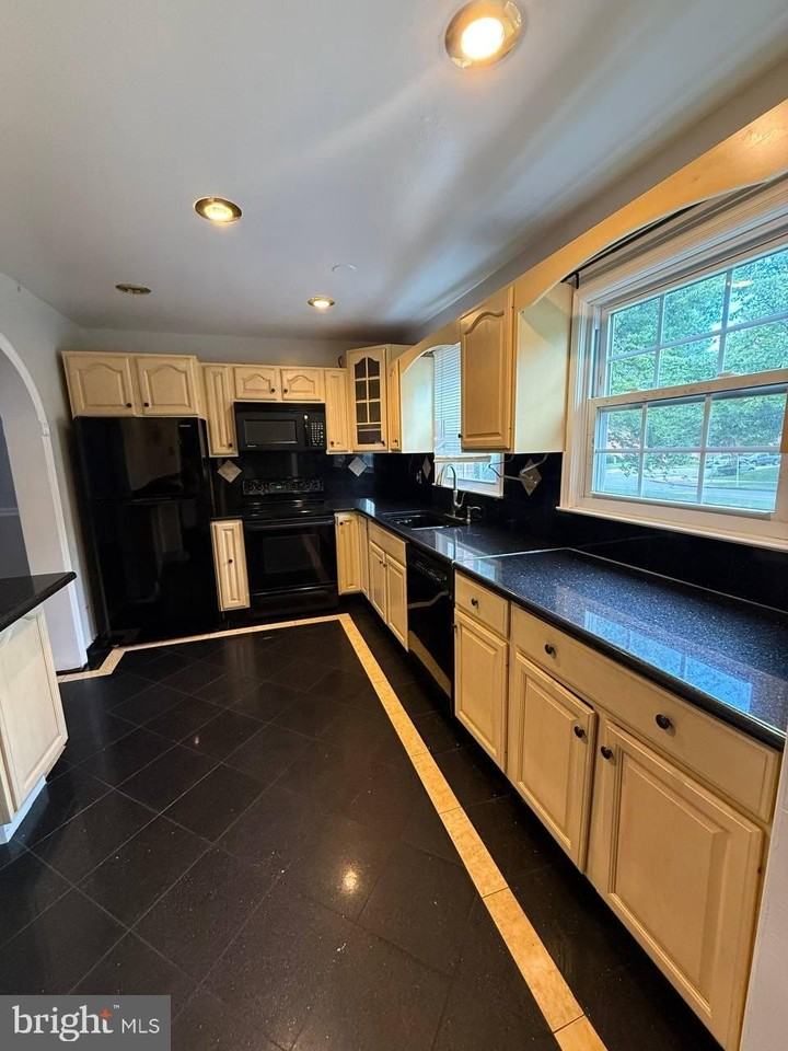 8508 Forrester Blvd #874 - Photo 3 of 22