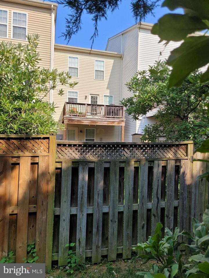 25117 Sweet Myrtle Sq - Photo 2 of 2