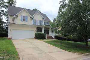 featured image of 304 Peachtree Point Ct