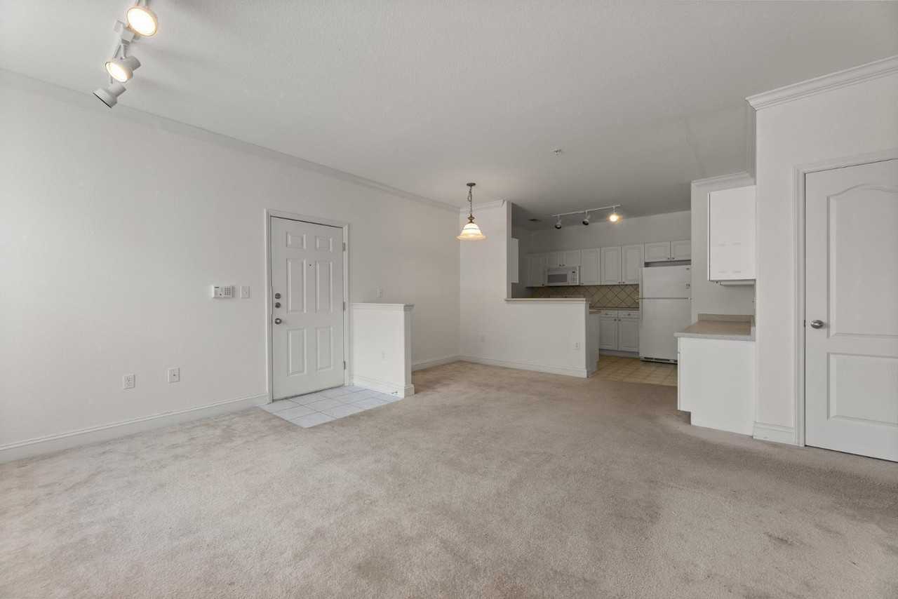 1922 Parkside Village Dr #1922 - Photo 5 of 29