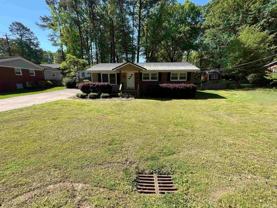 207 W Boundary St - Photo 1 of 1