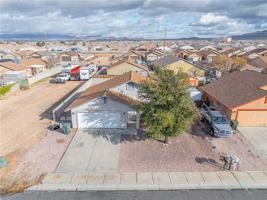 featured image of 3422 Cypress St