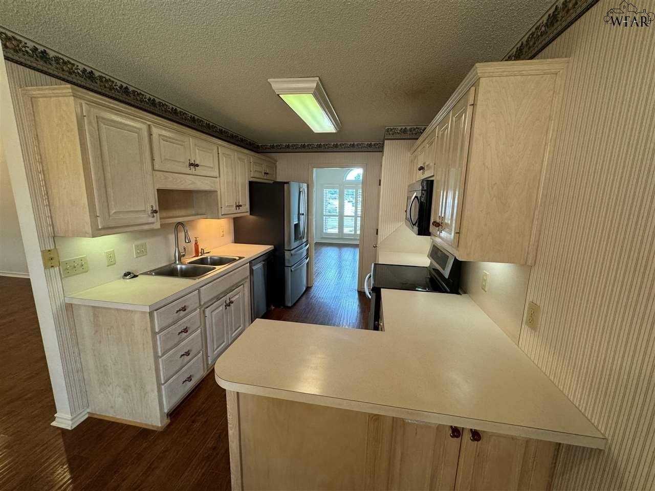 4845 Shenandoah Dr - Photo 7 of 16