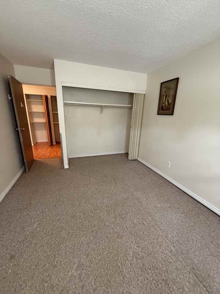 11255 Fairways South - Photo 5 of 19