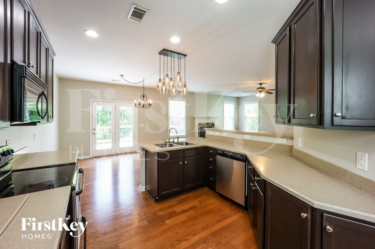 79 Stonebridge Xing - Photo 6 of 15