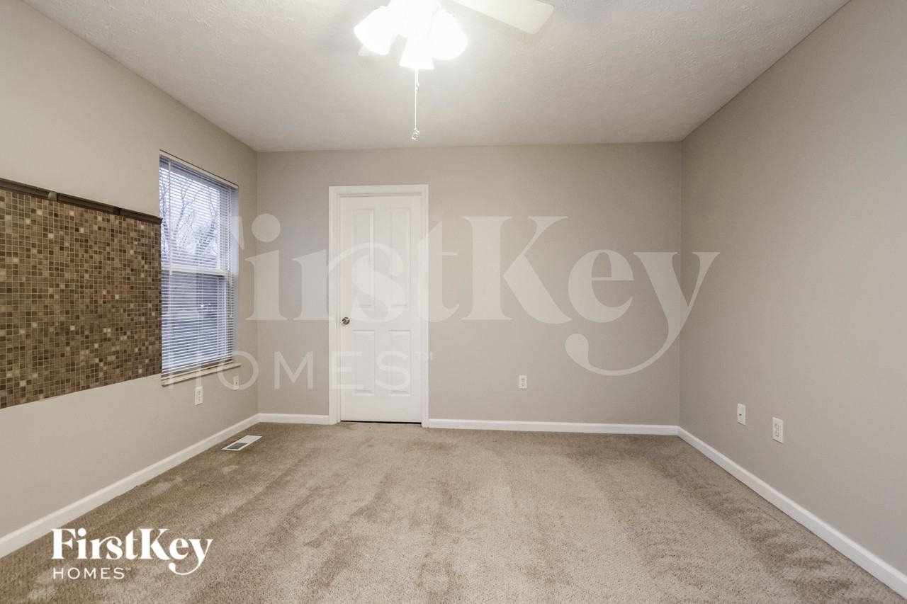 88 Bradford Ct - Photo 7 of 16