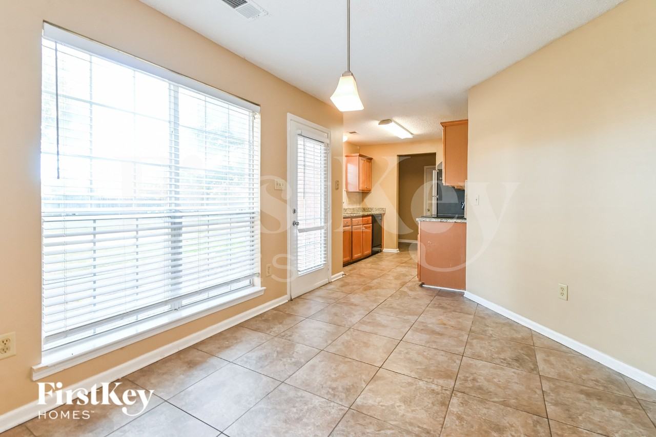7382 Wendy Way - Photo 5 of 16