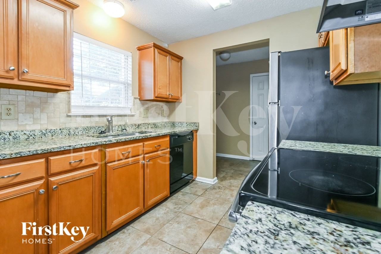 7382 Wendy Way - Photo 6 of 16