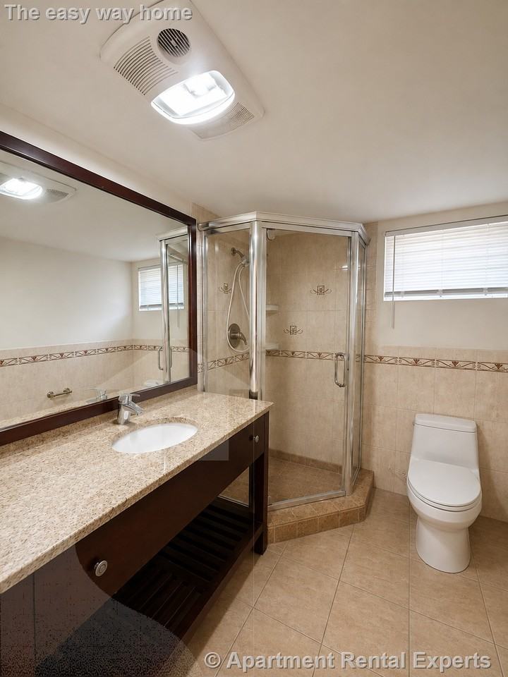 167 Summer St #B - Photo 4 of 5