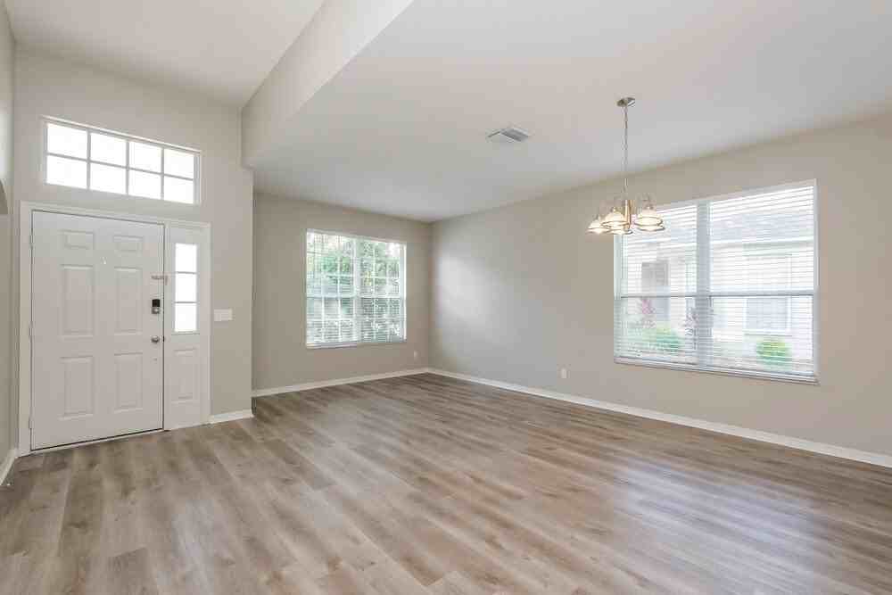 1614 Wakefield Dr - Photo 7 of 16