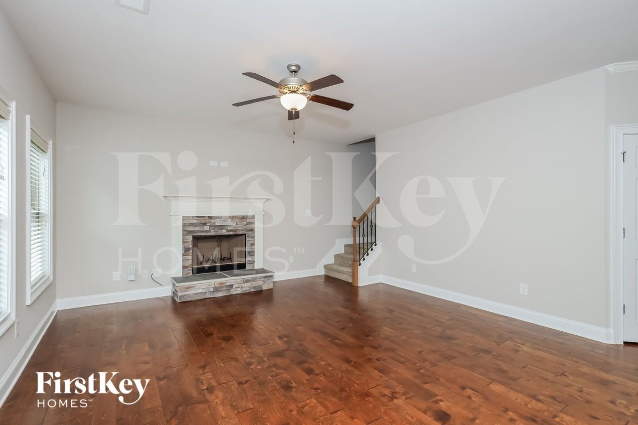 101 Village Park Dr - Photo 5 of 18